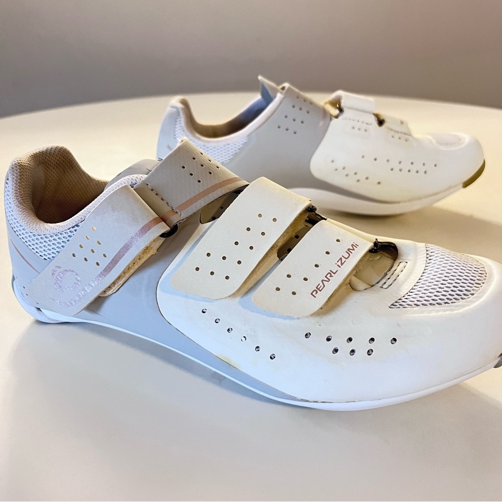 Pearl Izumi Women's Select Road V5 Cycling Shoe US 6.5